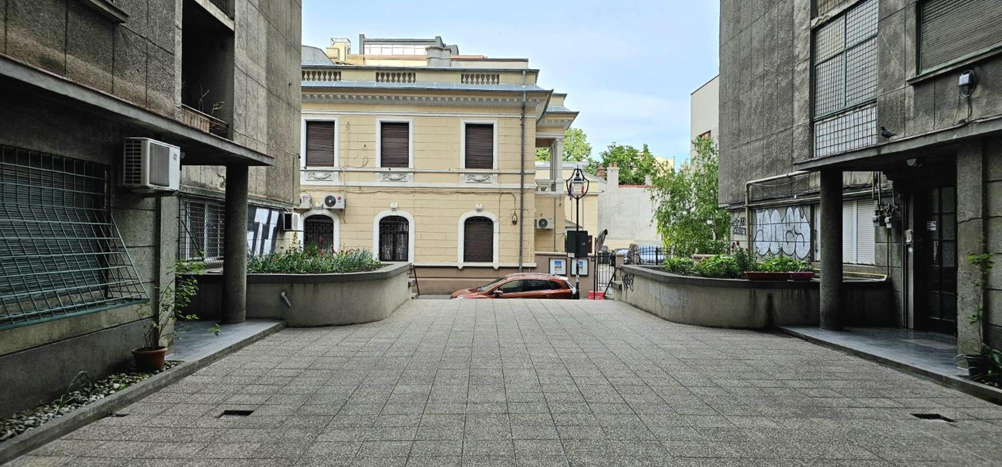 Tantra Studio 1 Conta Universitate Bukarest Exterior foto